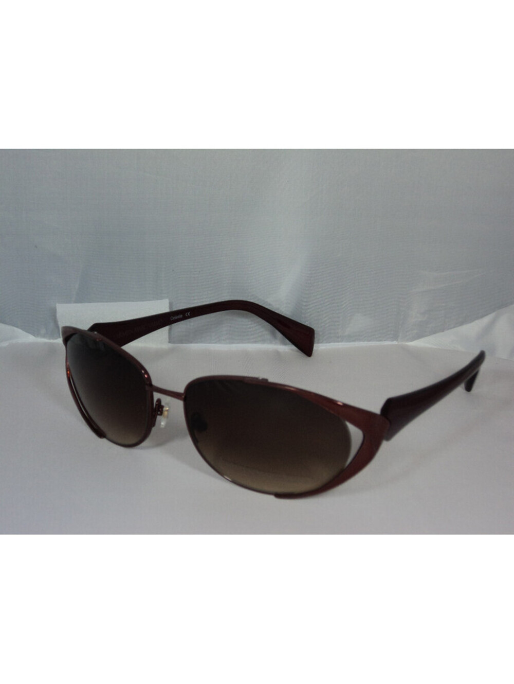 Carmen Marc Valvo Men's Sunglasses Celeste Currant Frame Red Lenses